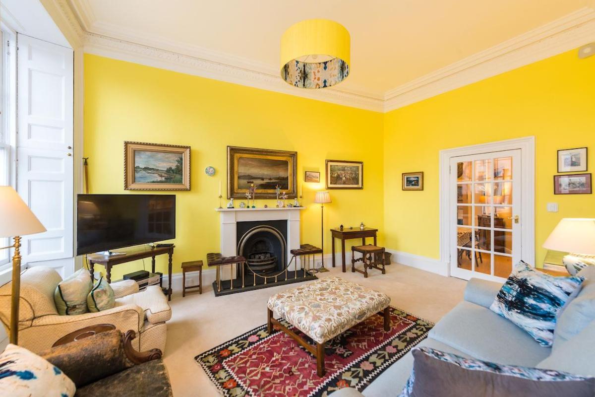 Huntly Street Villa เอดินบะระ ภายนอก รูปภาพ